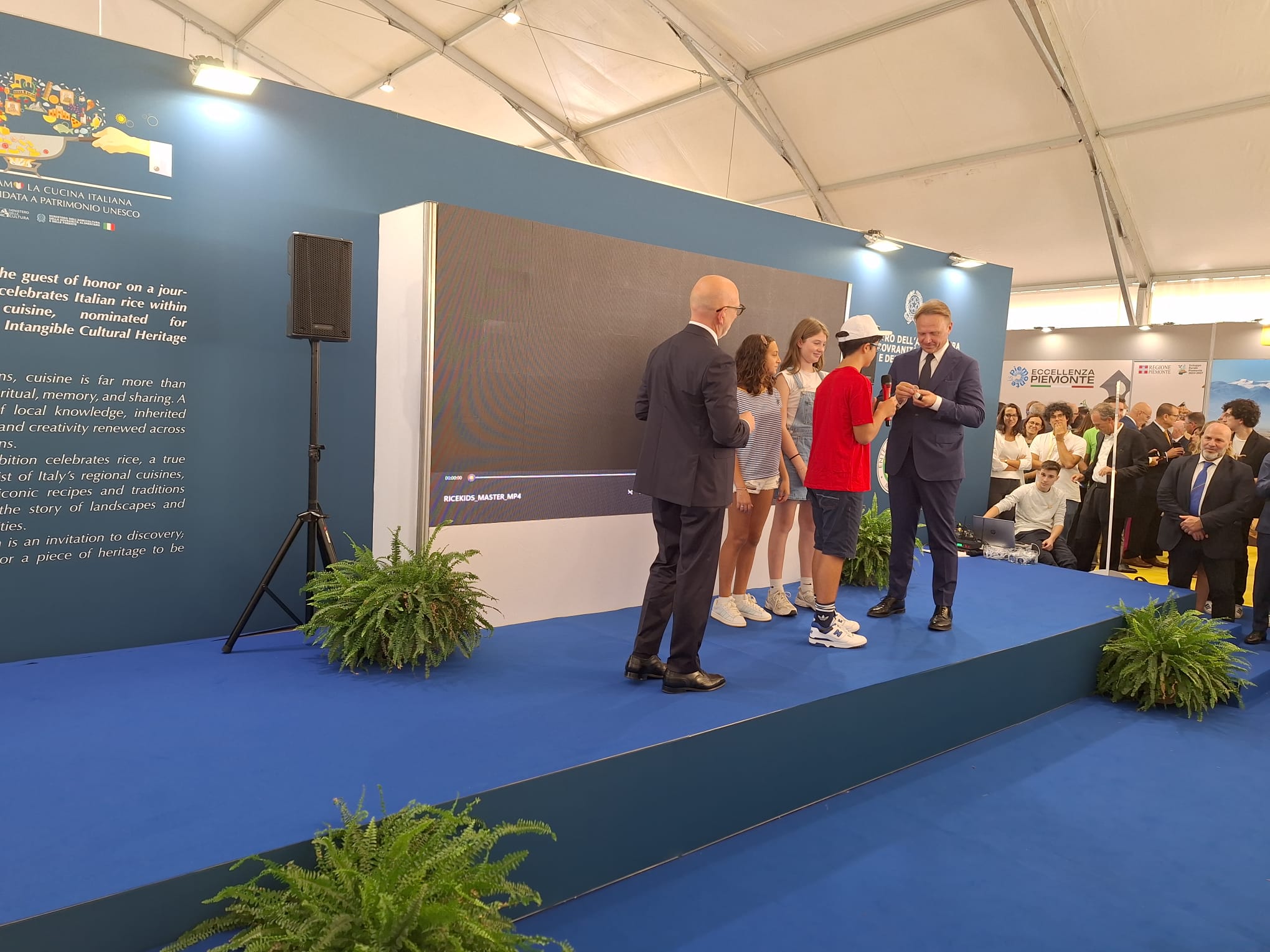 Il ministro Lollobrigida alla presentazione di “Rice Kids